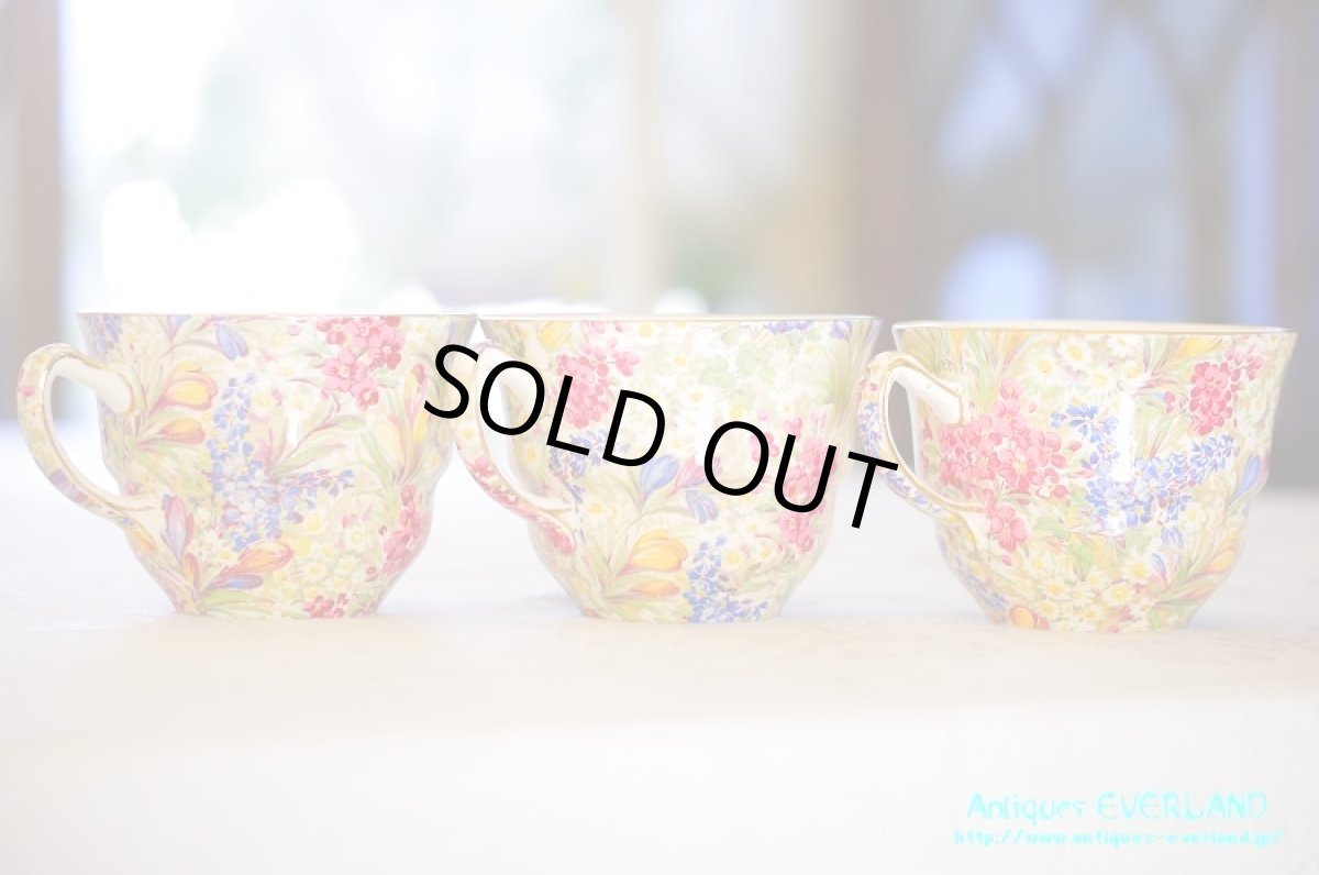 画像9: ロイヤル ウイントン　クロッカス ホワイト　チンツ　ダブルソーサー6客、サービスプレート、ミルク＆シュガーセット (9)